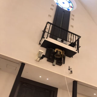 新郎新婦入場口上の鐘。