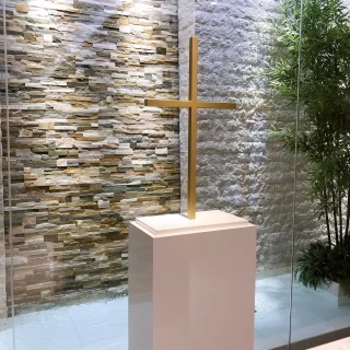 光が差し込みます。