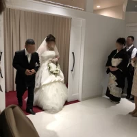 白を基調としていました