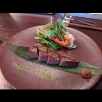 お肉料理