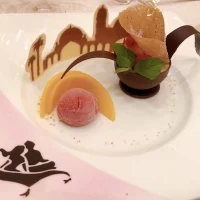 アラジンをイメージしたデザート