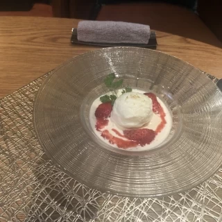 試食のデザート