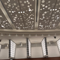 披露宴会場の天井です。