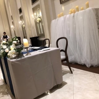 床も白くツルツルしており高級感があります。