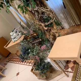 高砂の周りの装花もお任せでしたが、すごく可愛くしてもらえまし