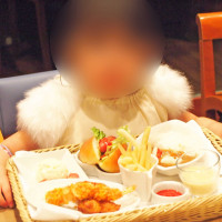 子供用のお子様ランチ、好きなメニューばかりでウキウキでした。