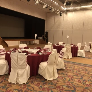 会場を2つに分け閑散としないようにしました。