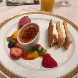 ケーキ、ミルフィーユ