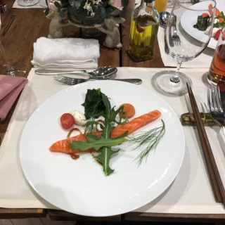 サーモンのマリネ　サラダ仕立て