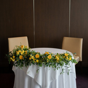 メインテーブル装花です。|557585さんのサンス・エ・サヴール(ひらまつウエディング)の写真(1095961)