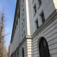 観光客にも人気な建物。