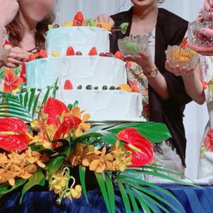ケーキはゲストにトッピングしてもらいました。|557724さんのハワイアンズ ホテル ウエディングの写真(979520)