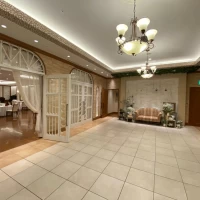 レガーロ　会場のドアの外。左奥がブライズルーム