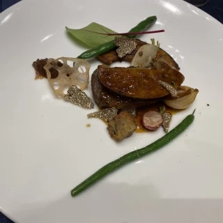 お肉は柔らかくて最高です