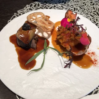 試食会でのメイン料理