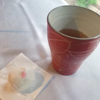 おまんじゅうとお茶