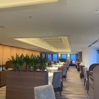 ゲストとの距離が近い会場