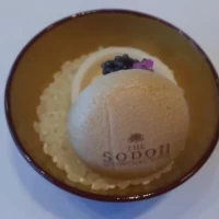 ソウドウモナカ