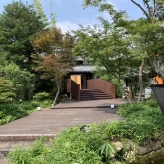 挙式会場入り口。記念撮影も行う。