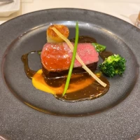 お肉料理