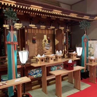 神殿の様子です。神聖な空気が漂います。