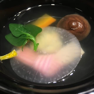 試食料理のお汁ものの中身