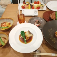 新郎新郎のお部屋ご飯