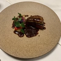 メインの肉料理です