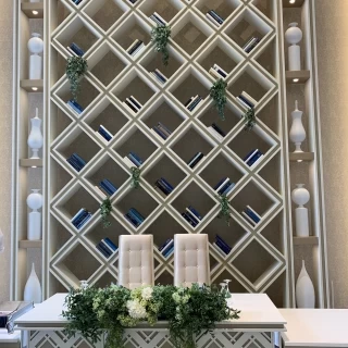 実際の結婚式当日のメイン席のセッティング