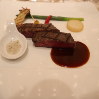 メインのお肉料理
