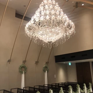 アーチがあり、室内ながら教会のようでした