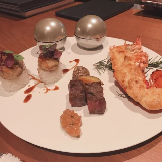 試食させてもらった当日の料理の1部。ものすごく美味しいです。