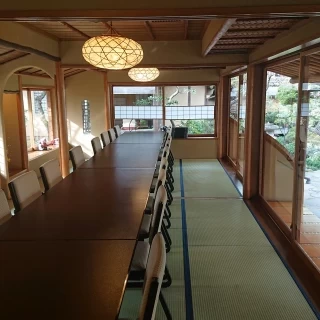 少人数用会場の中から見た雰囲気