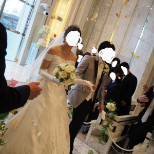 フラワーシャワー。|558938さんのリーセントカルチャーホテル/FIVESTAR WEDDINGの写真(991885)