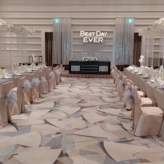 ホテル内の大きい会場