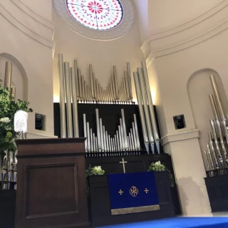 チャペルです