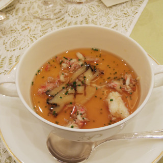 スープ：ズワイ蟹とあわびのロワイヤル（洋風茶碗蒸し）
