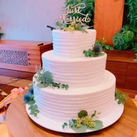 ウェディングケーキ