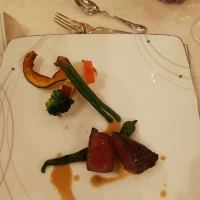 メインのお肉料理