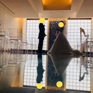 ファーストミートの場面。