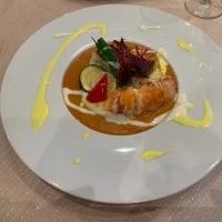 新郎新婦飲みで食事（メイン魚料理）