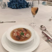 試食会のスープ