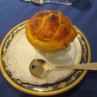 パイ生地のスープ