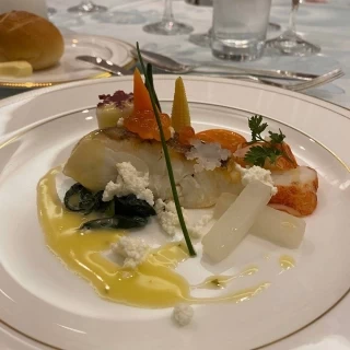 魚料理（アナ雪）