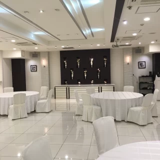 白い方の会場です。