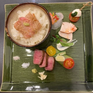 試食