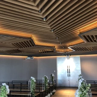 屋根の装飾