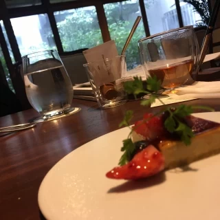 デザートのカタラーナも美味しかったです。