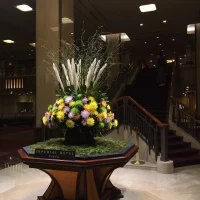 ロビーのお花