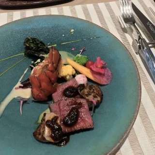 お肉が美味しいです